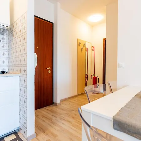 Chimere Apartament *